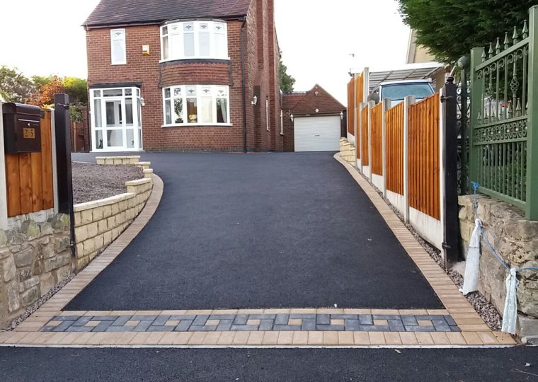 Tarmac Driveways